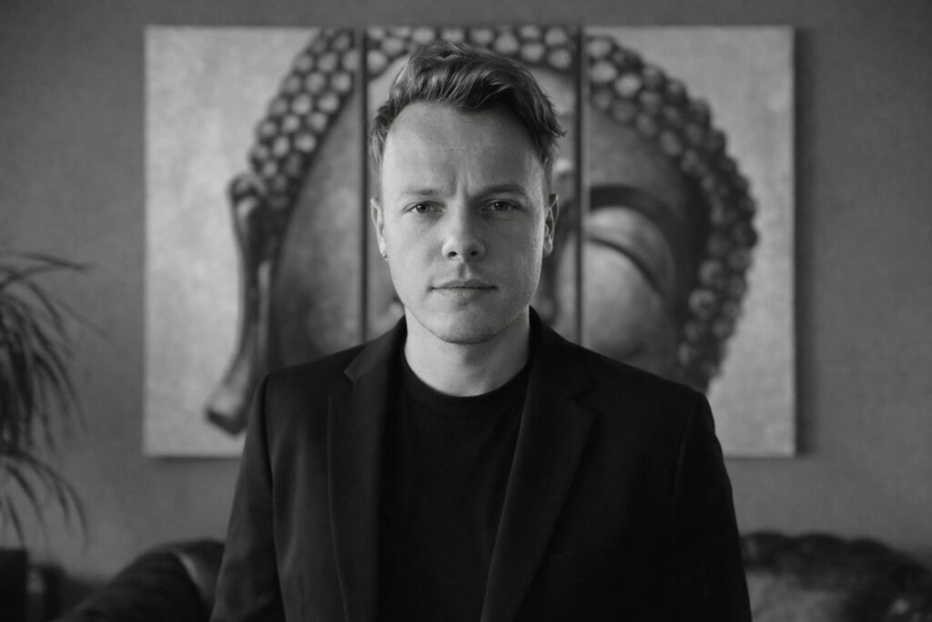 İstanbul Psikolog Berkay Ateş — Uzman Klinik Psikolog, Kadıköy Bağdat Caddesi